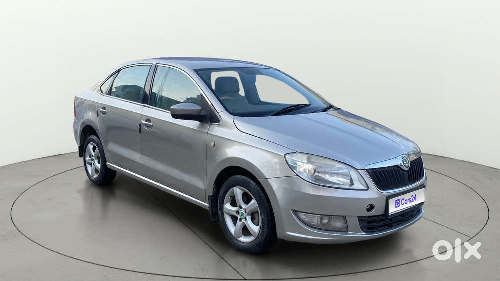 Skoda Rapid 2013-2016 1.6 Mpi At Elegance, 2012, Petrol
