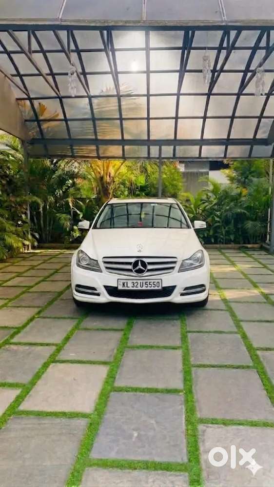 Mercedes-benz C-class 2012 Diesel 92000 Km Driven