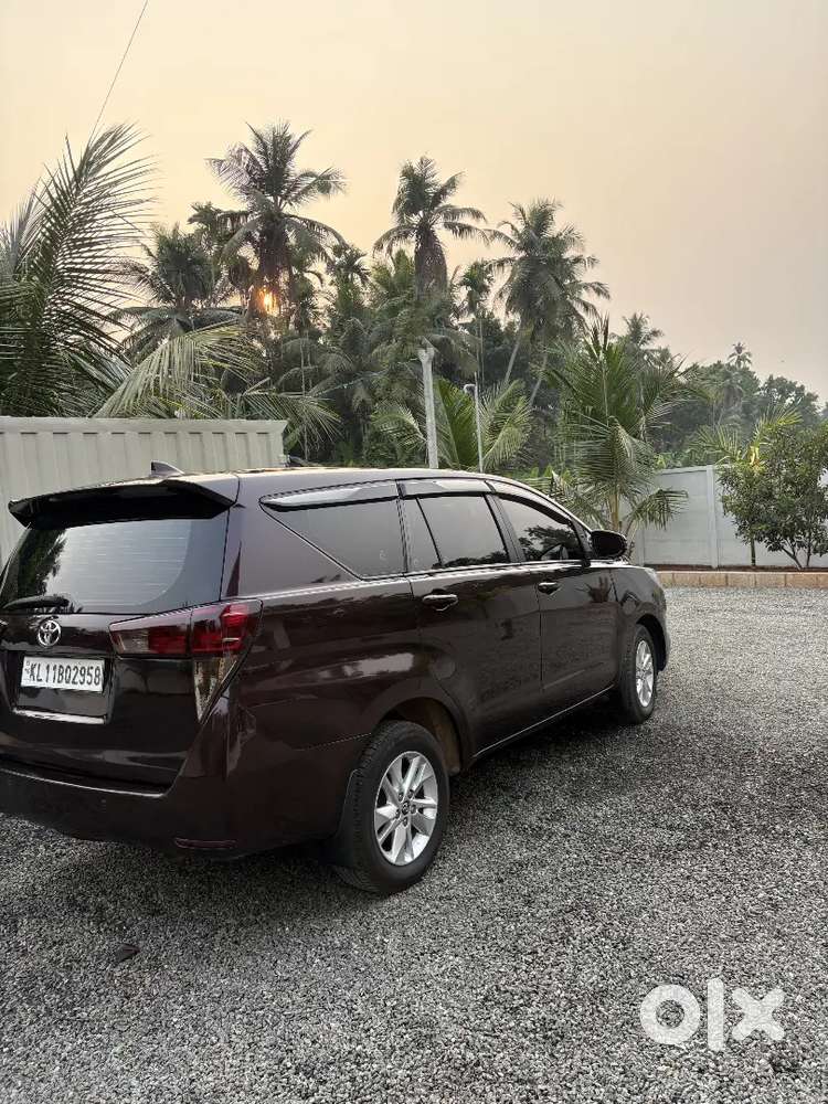 Toyota Innova Crysta 2019 Diesel Well Maintained