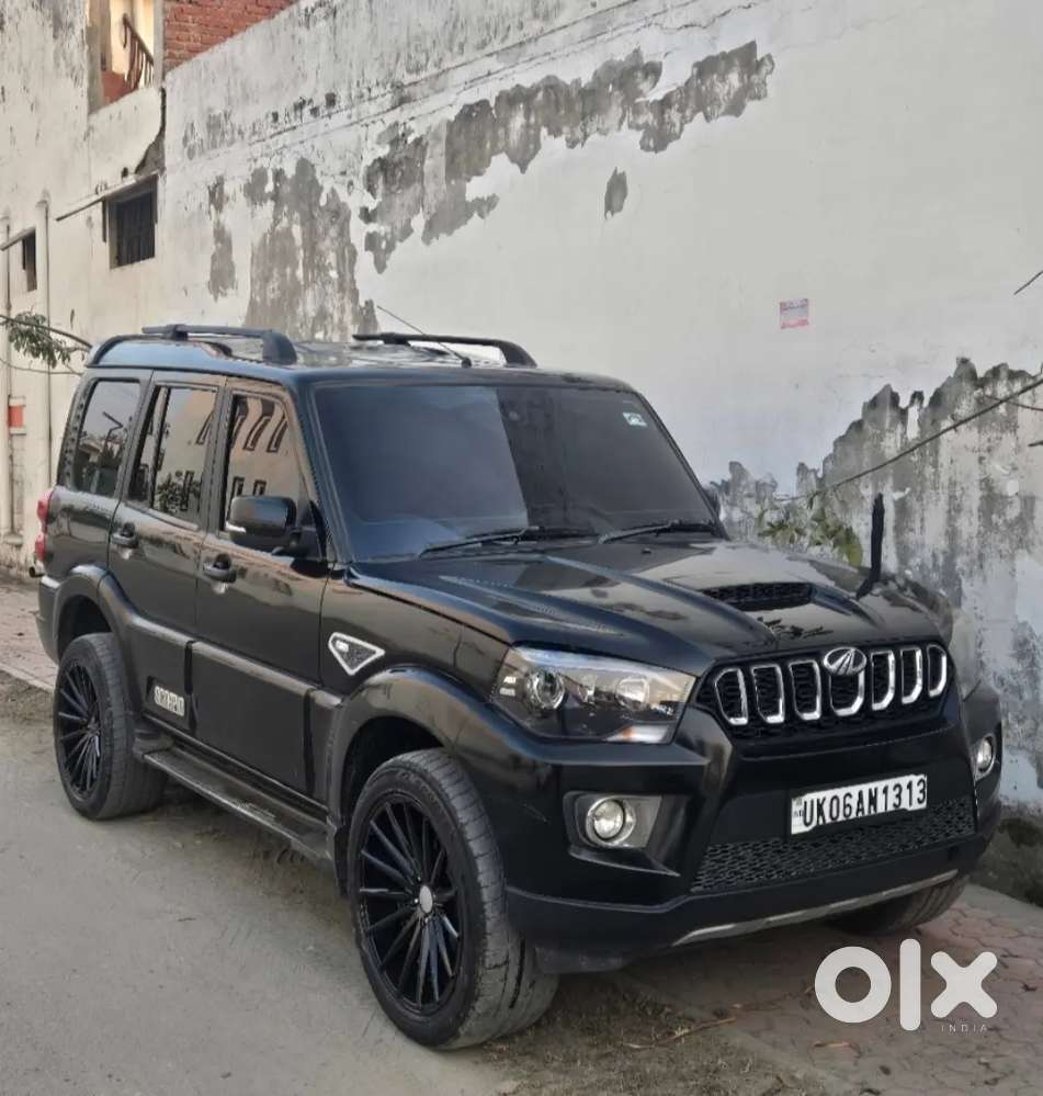 Mahindra Scorpio Classic 2016 Diesel Well Maintained