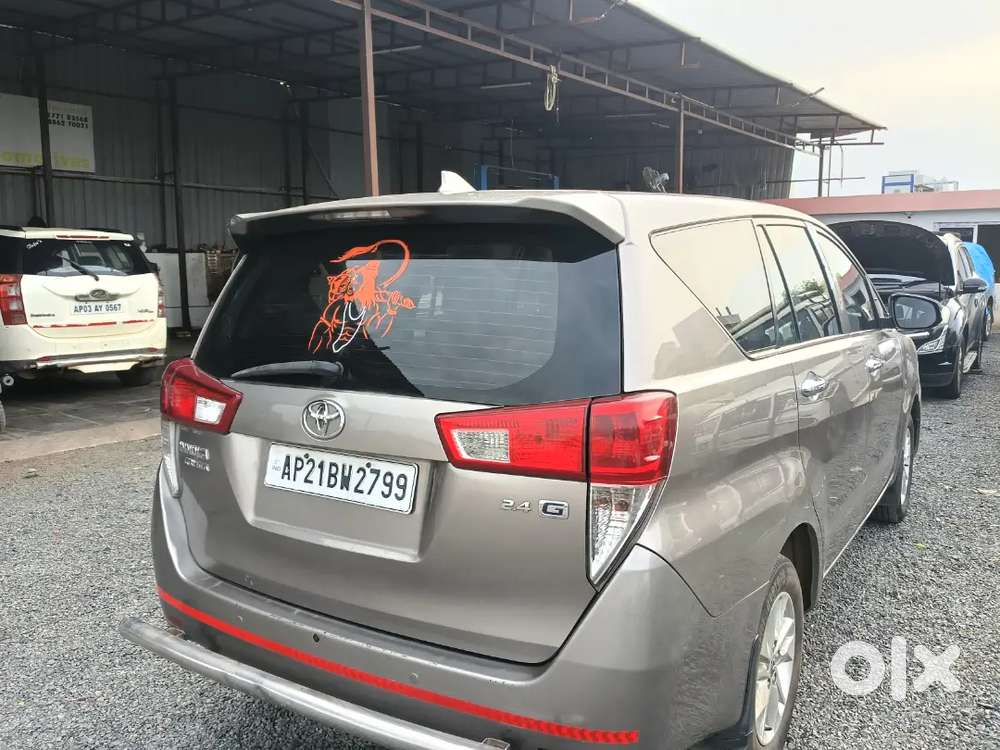 Toyota Innova Crysta 2.4 Diesel Manual 2018