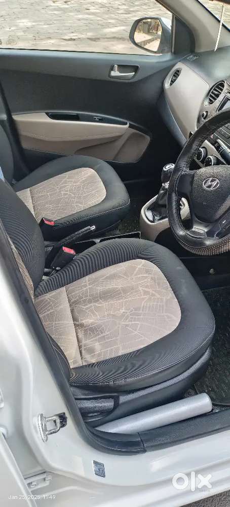 Hyundai Grand I10 2014 Petrol 60000 Km Driven