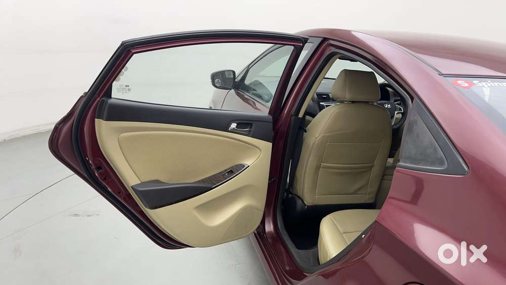 Hyundai Verna Fluidic 1.6 Vtvt Sx Automatic, 2013, Petrol