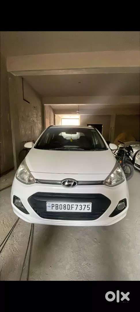 Hyundai Grand i10 2015 Petrol 65000 Km Driven