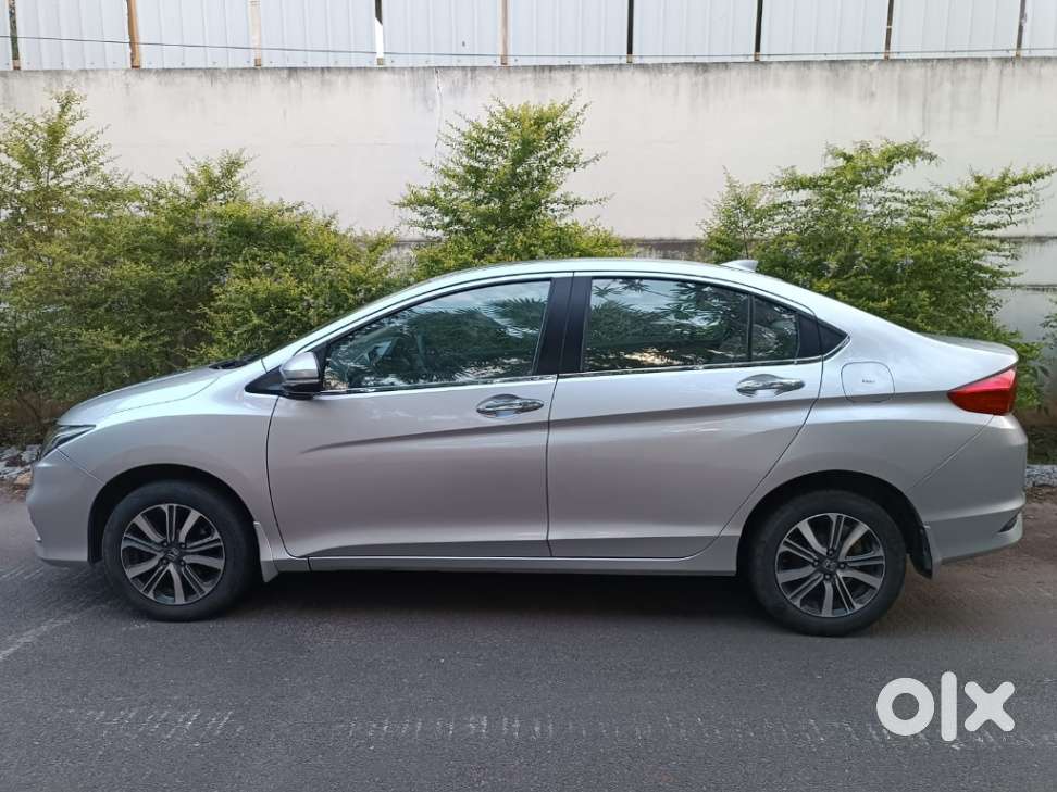 Honda City I-vtec Cvt V, 2018, Petrol