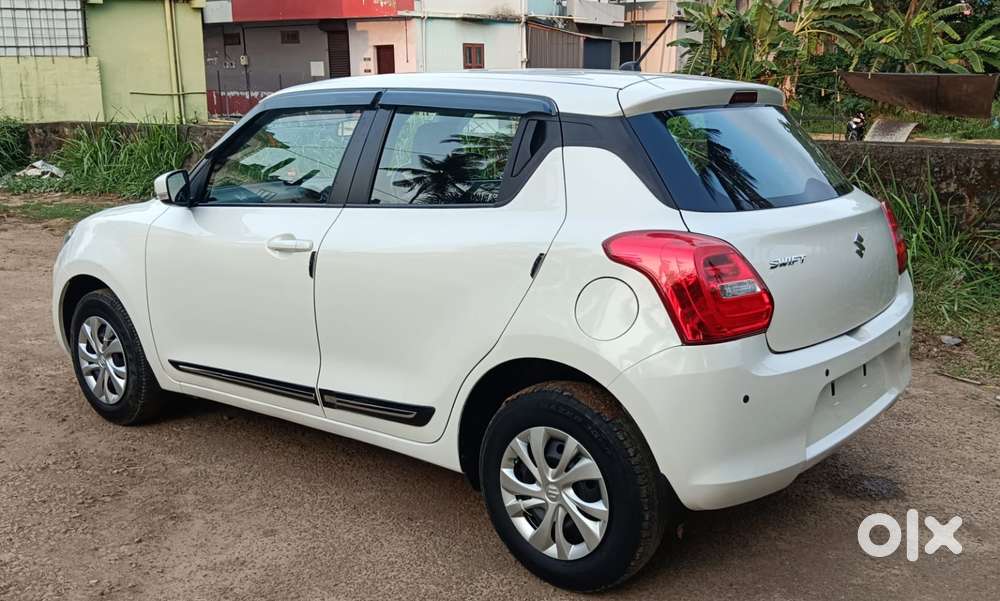 Maruti Suzuki Swift Amt Vxi, 2019, Petrol