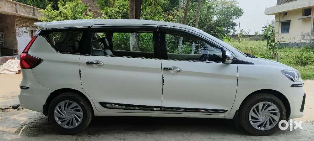 Maruti Suzuki Ertiga 2022 Petrol 62000 Km Driven