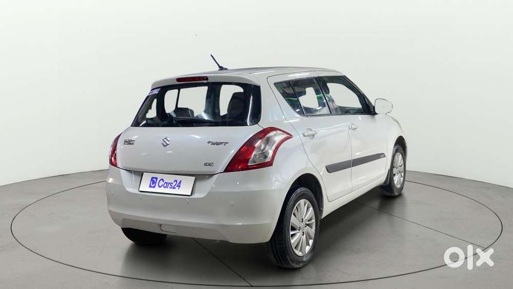 Maruti Suzuki Swift Zxi, 2015, Petrol