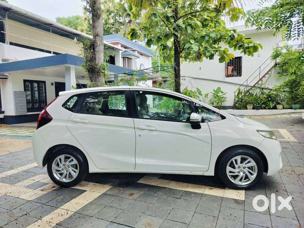 Honda Jazz V Cvt, 2017, Petrol