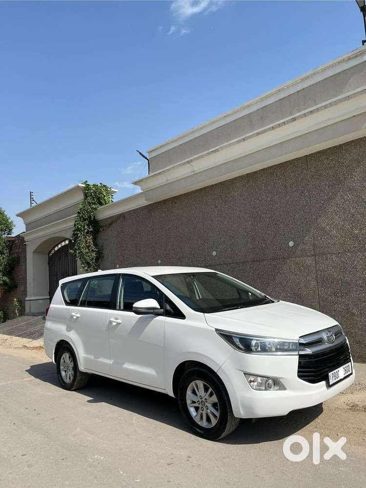 Toyota Innova Crysta 2018 Diesel Well Maintained