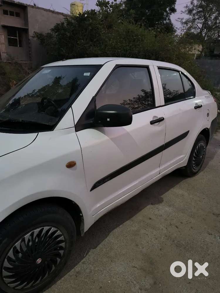 Maruti Suzuki Swift Dzire Tour 2016