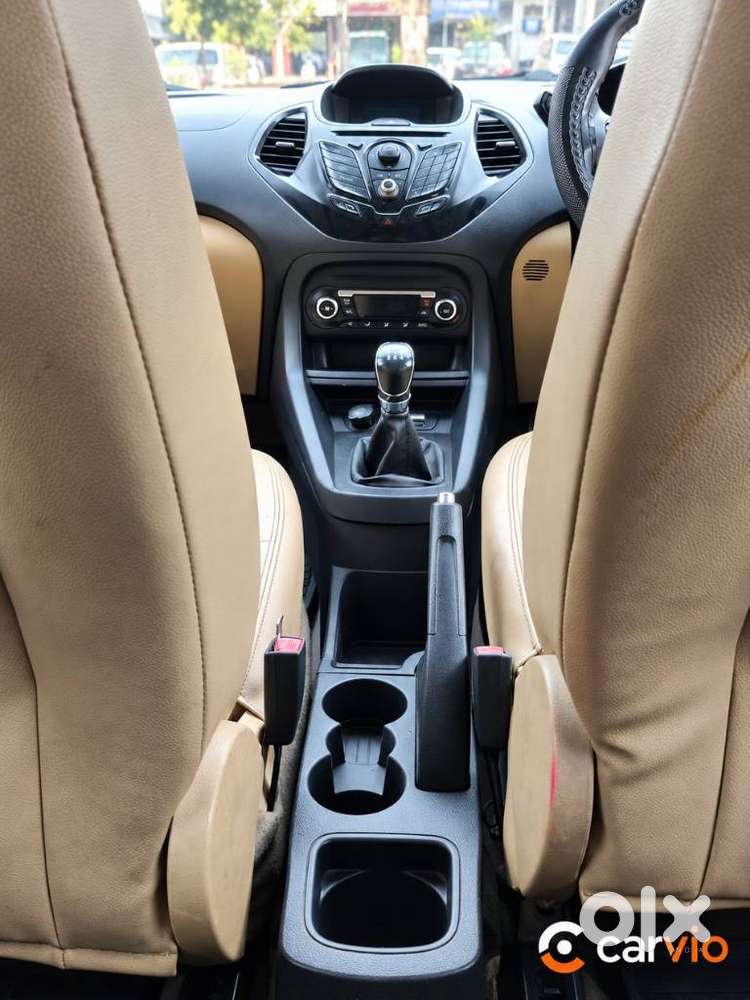 Ford Aspire Titatinium Blu Ti-vct, 2016