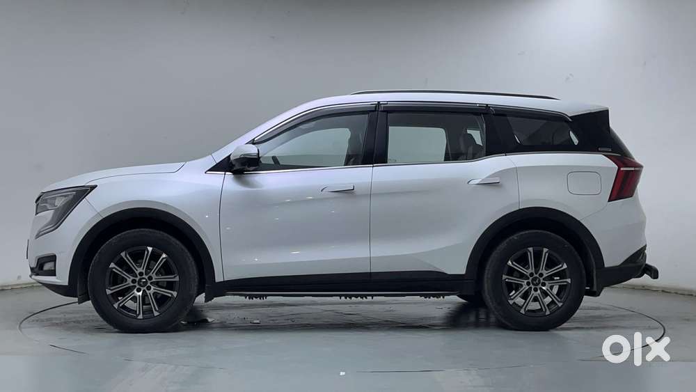 Mahindra Xuv700 2.0 Ax 7 Petrol At Luxury Pack Str, 2022, Petrol