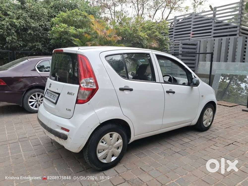 Maruti Suzuki Ritz Lxi, 2009, Petrol