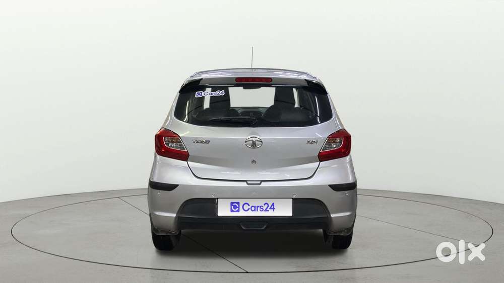 Tata Tiago 1.2 Revotron Xza, 2018, Petrol