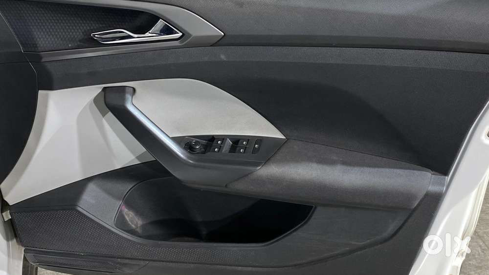 Skoda Kushaq 1.0 Tsi Ambition At, 2023, Petrol