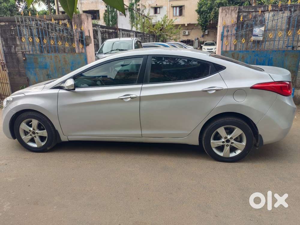 Hyundai Elantra 2.0 Sx Option, 2013, Petrol