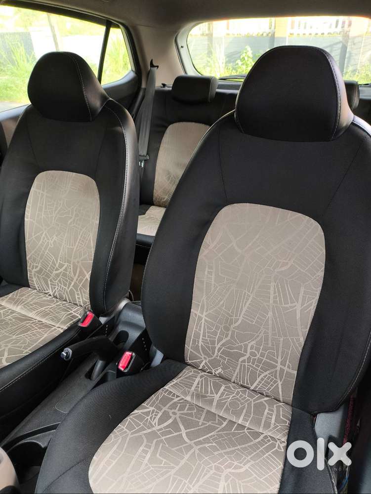 Hyundai Grand I10 Asta 2015 Petrol Automatic Good Condition