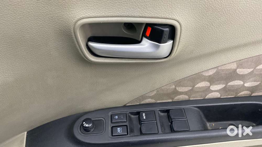 Maruti Suzuki Celerio 2014-2017 Zxi, 2014, Petrol