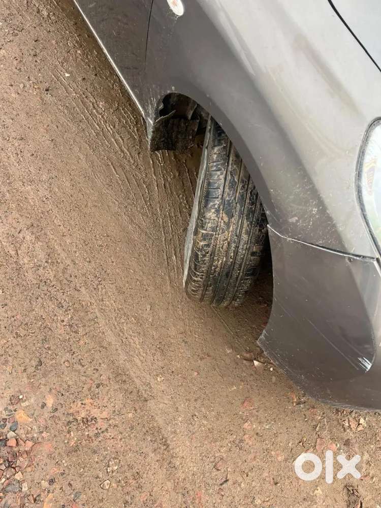 Nissan Sunny Xl 2012 Petrol