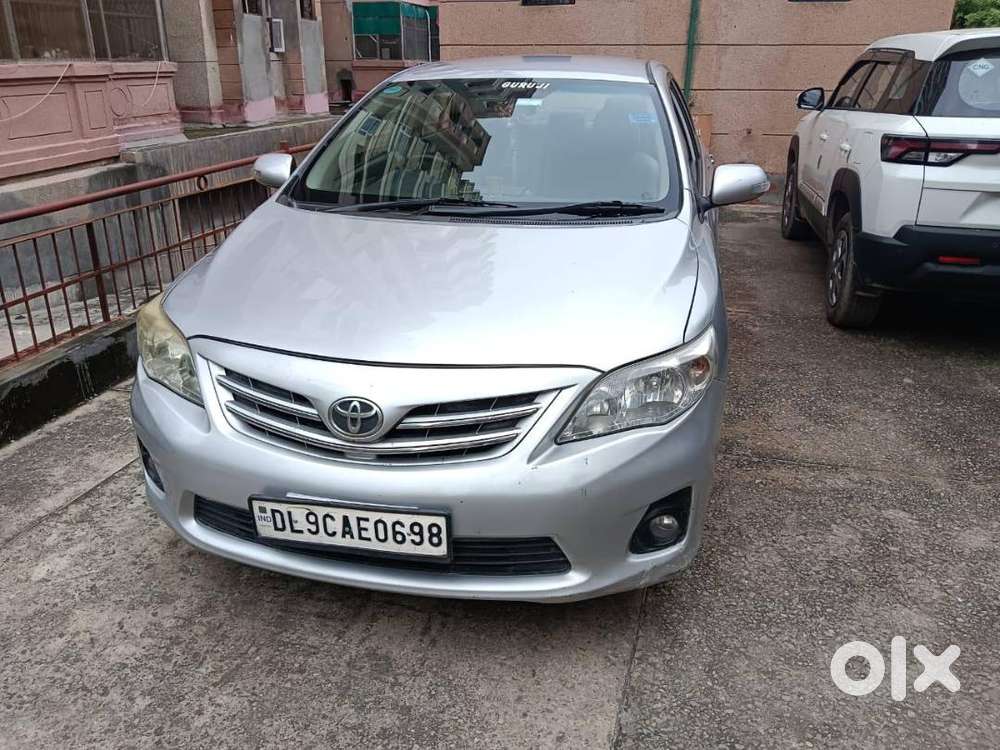 Toyota Corolla Altis G (automatic) – Petrol/cng – Excellent Condition!