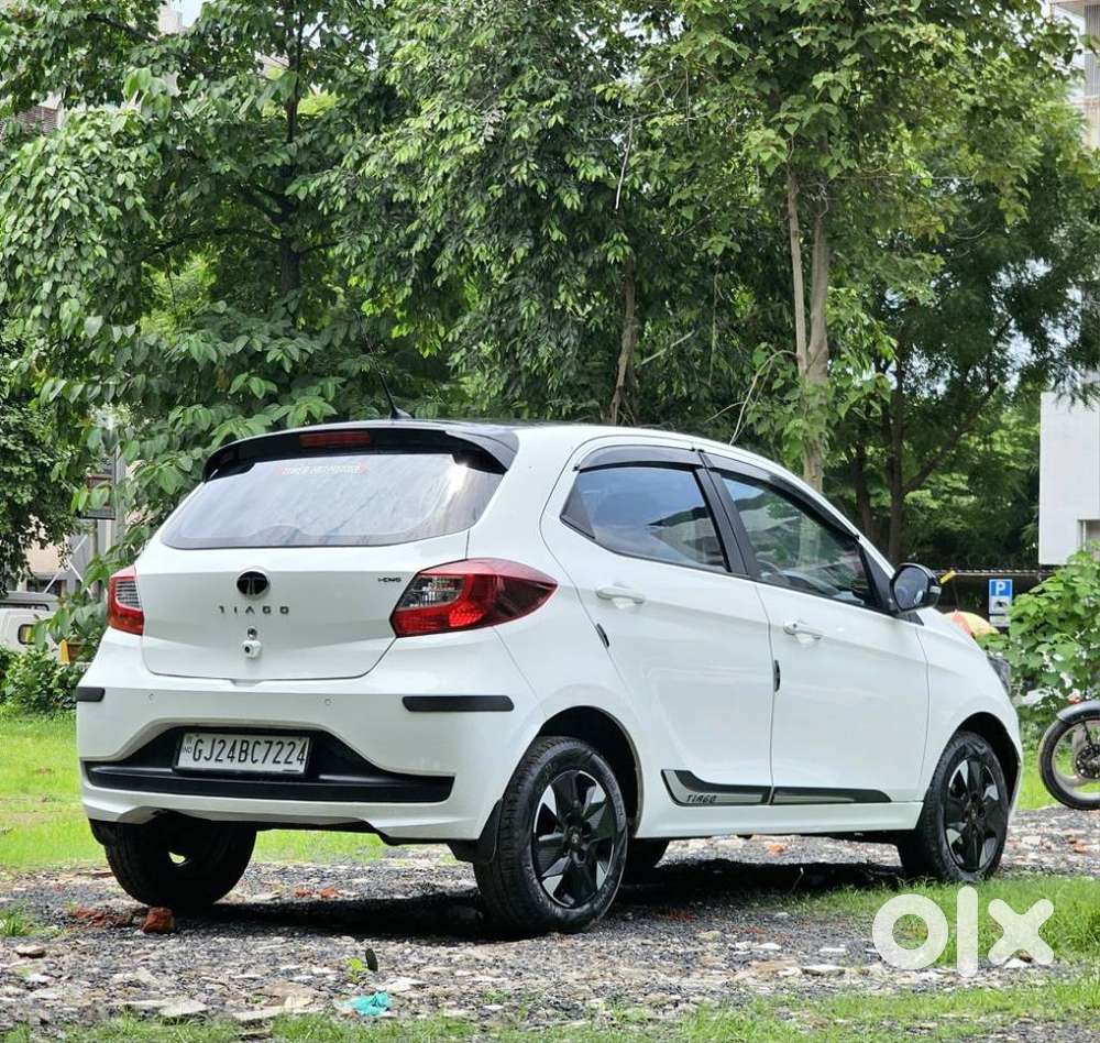 Tata Tiago Xt Icng, 2025, Cng & Hybrids