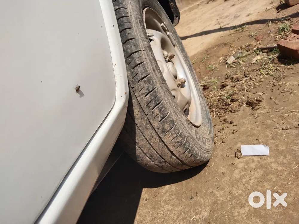 Maruti Suzuki 800 Std 2010 Petrol