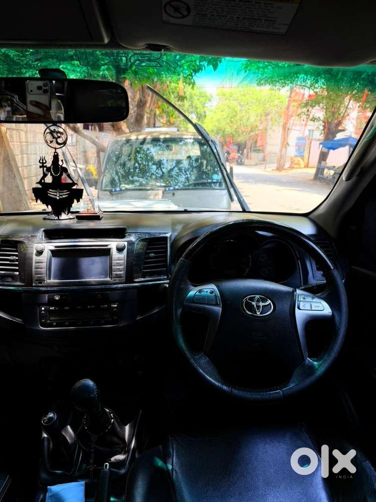 Toyota Fortuner 2015-2016 Diesel Well Maintained