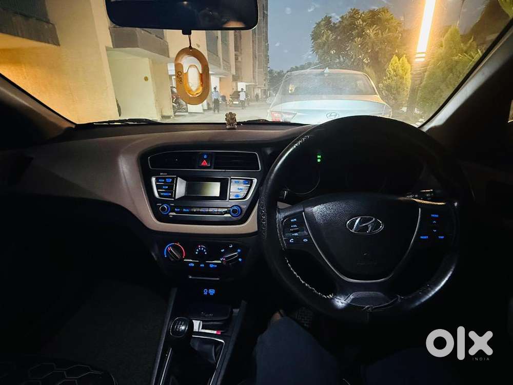 Hyundai 2018 Petrol Manual 95000 Km