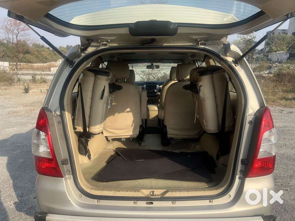 Toyota Innova 2.5 V 7 Str, 2015, Diesel