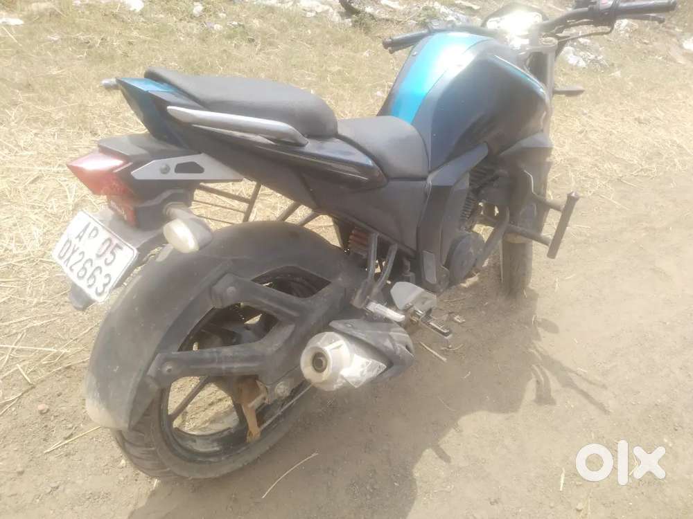 Yamaha FZ S 2017 km driven