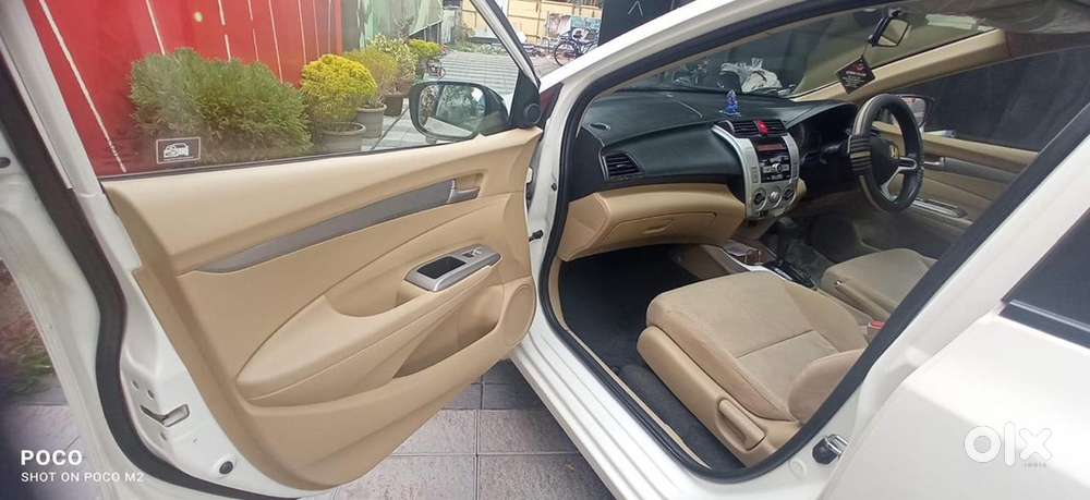 Honda City V At 2011