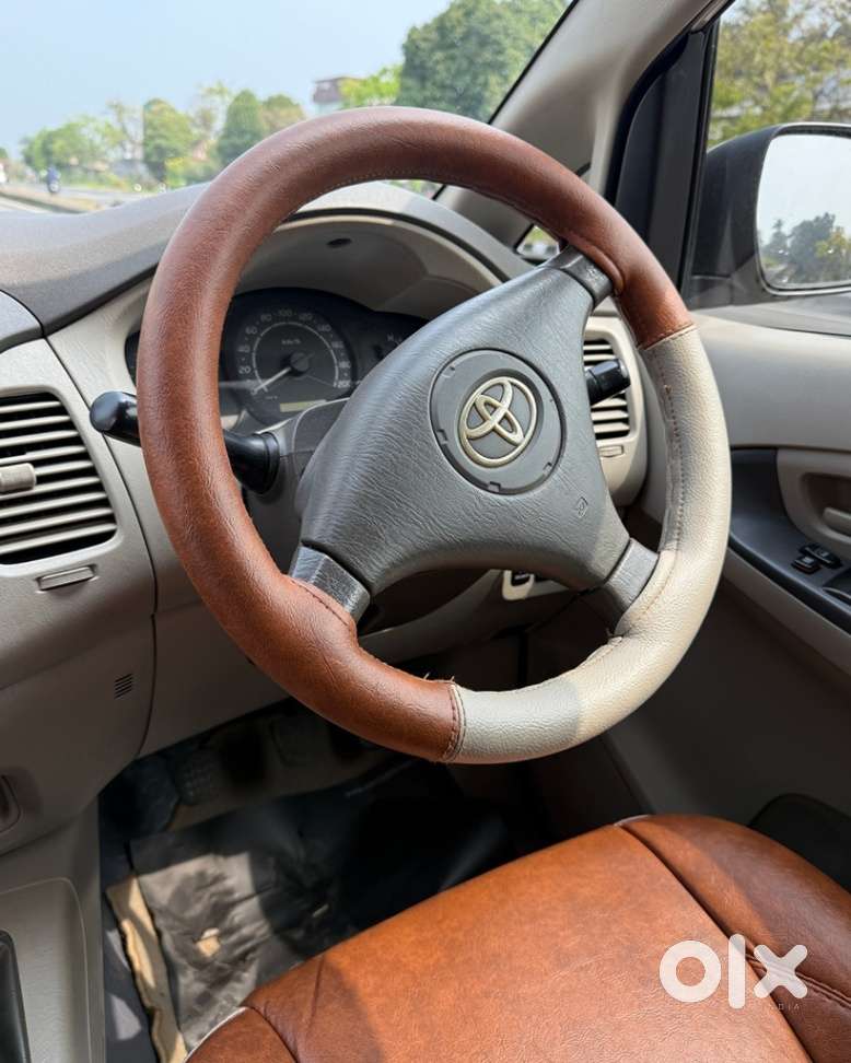 Toyota Innova 2012-2013 2.5 G (diesel) 8 Seater, 2012, Diesel