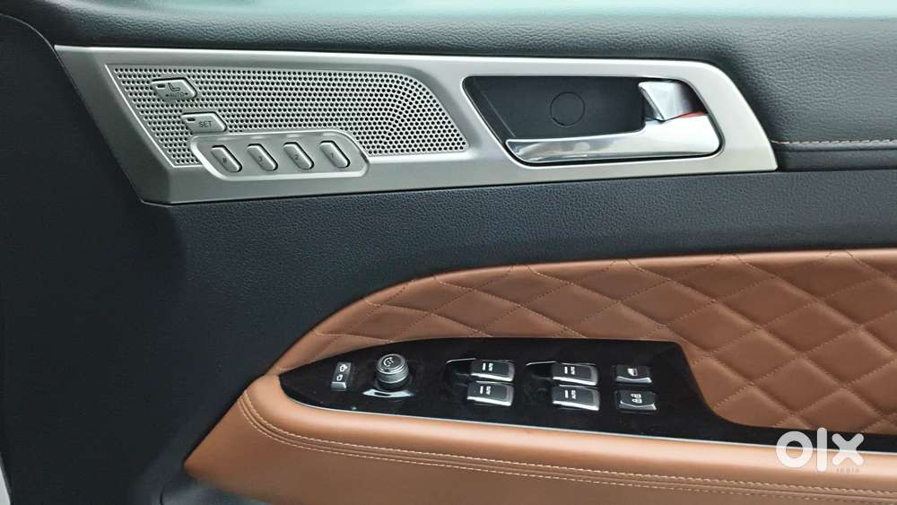 Mahindra Alturas G4 4x4 At, 2019, Diesel
