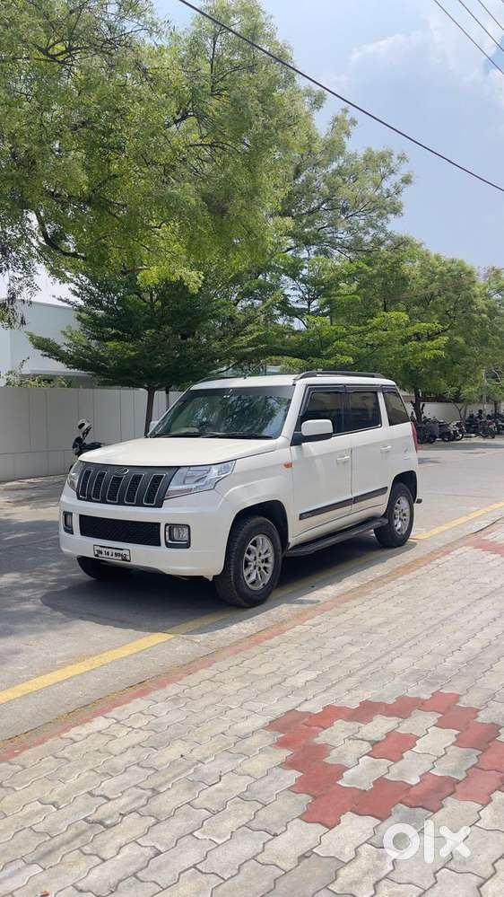 Mahindra Tuv 300 Plus P8, 2017, Diesel