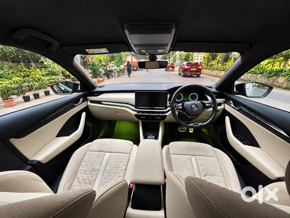 Skoda Octavia 2.0 L K Tsi At, 2022, Petrol