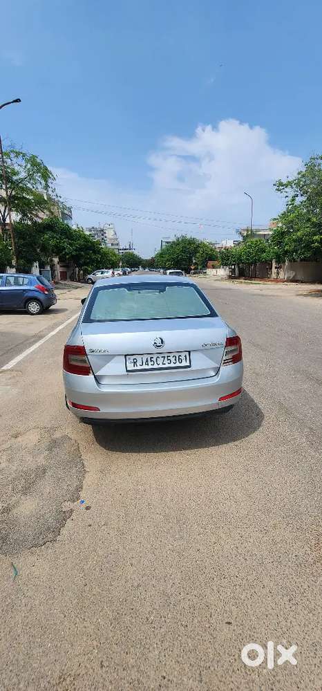 Skoda Octavia Elegance 2013 Diesel Automatic