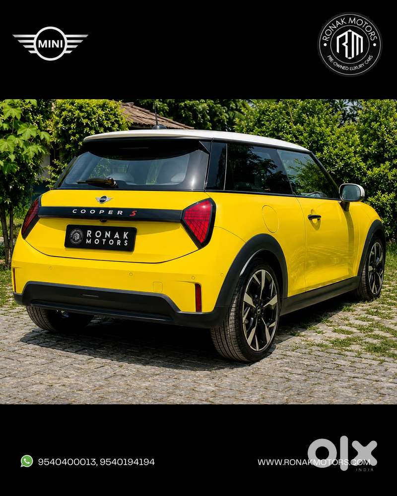 Mini Favoured Pack, 2025, Petrol
