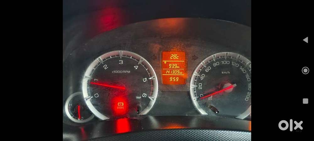 Maruti Suzuki Swift Dzire Zdi Bsiv, 2015, Diesel