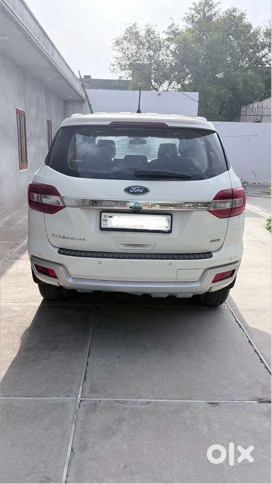 Ford Endeavour 3.2 Diesel 2017 Model