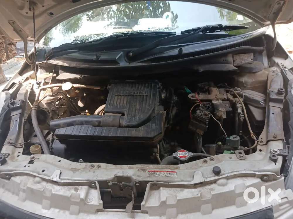 Maruti Suzuki Swift Dzire 2016 Petrol And Cng Car Good Condition