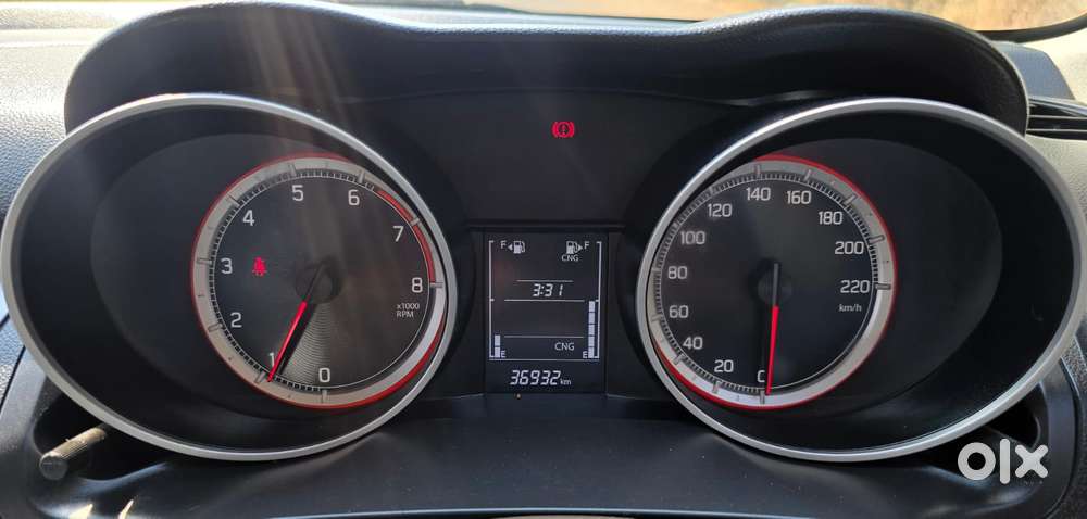 Maruti Suzuki Swift Vxi Cng, 2023, Cng & Hybrids