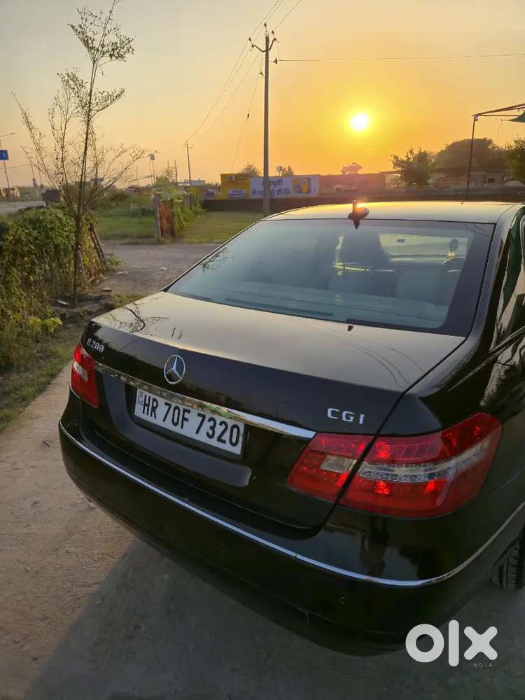 Mercedes-benz E-class 2010 Petrol 105000 Km Driven