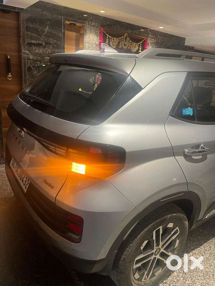 Hyundai Venue 2022 Petrol Good Condition