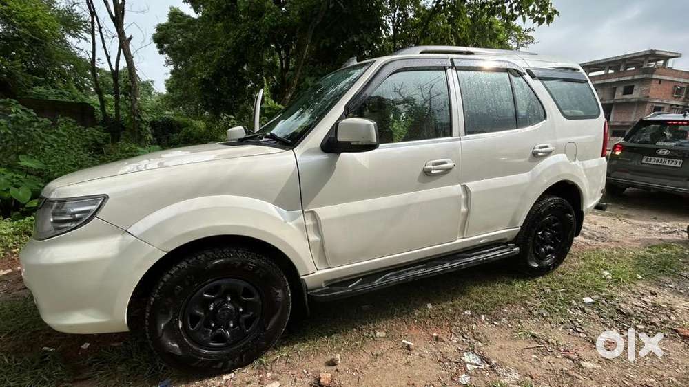 Tata Safari Storme 2017 Diesel 123000 Km Driven