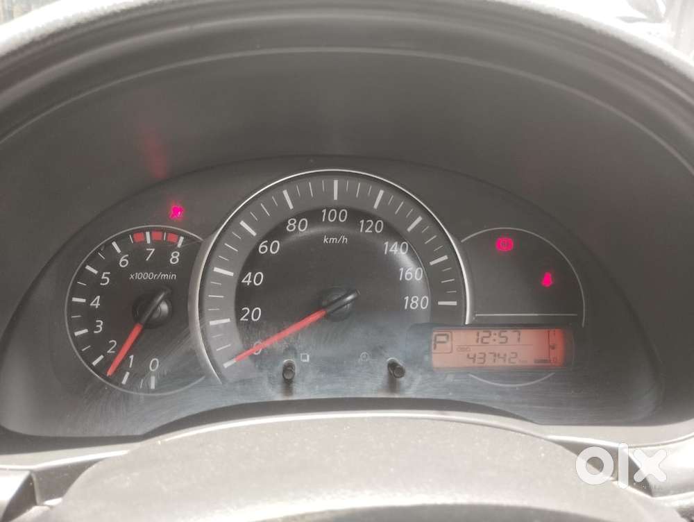 Nissan Micra Xv Cvt, 2018, Petrol