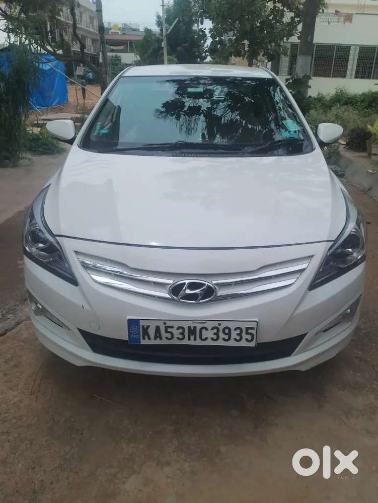 Hyundai Verna 2015 Petrol Manual