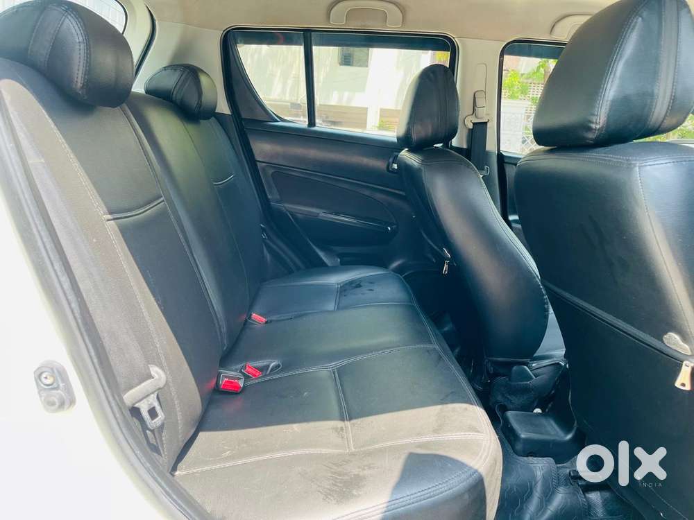 Maruti Suzuki Swift Zdi Plus, 2015, Diesel