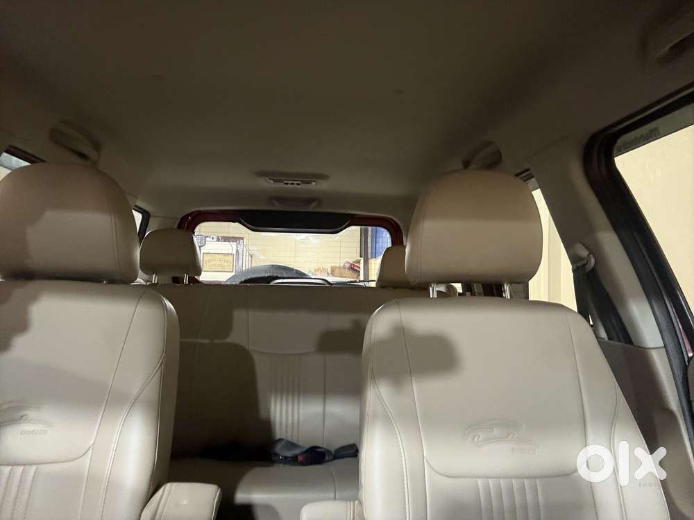 Mahindra Tuv 300 T8, 2016, Diesel