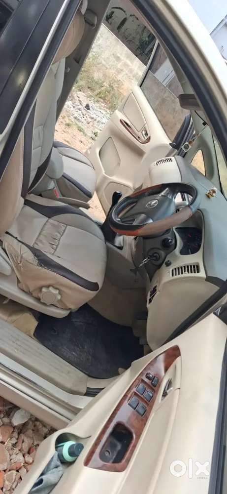 Innova Diesel 2014 2 Nd Owner